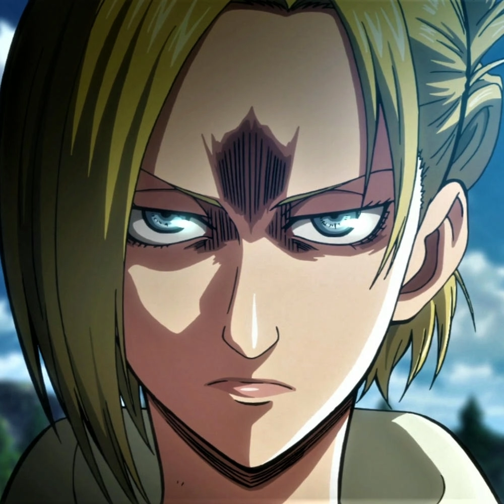 ảnh Annie Leonhart trong trận chiến Titan 