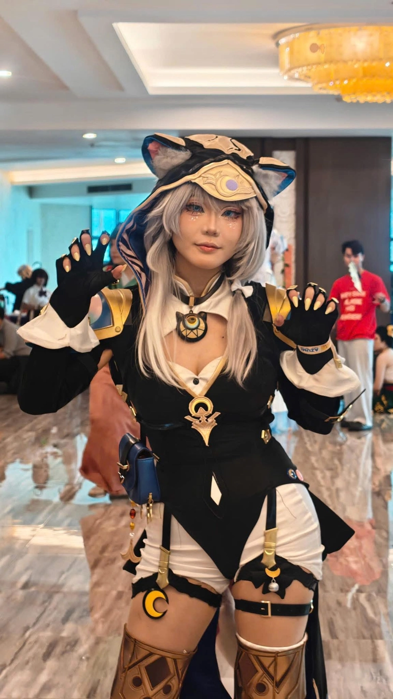 Ảnh cosplay cô mèo đáng iu