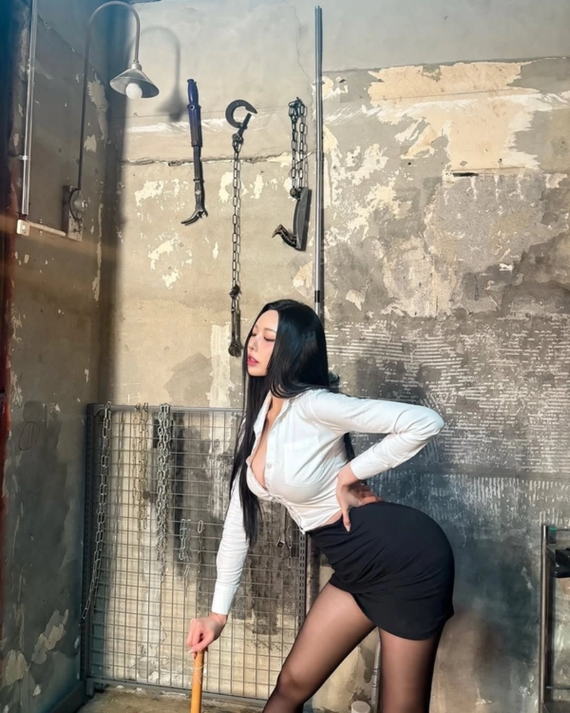 Ảnh cosplay cô thư ký đẹp