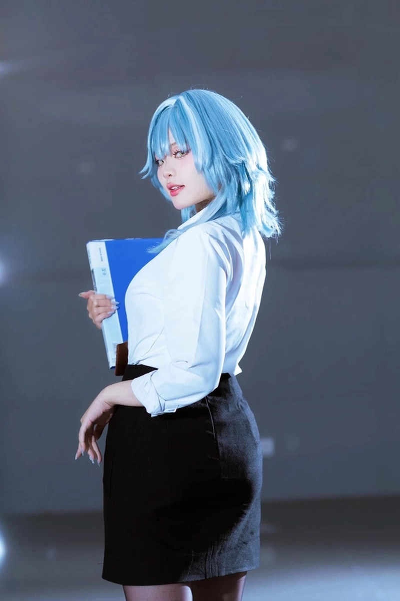 Ảnh cosplay cô thư ký xinh gái