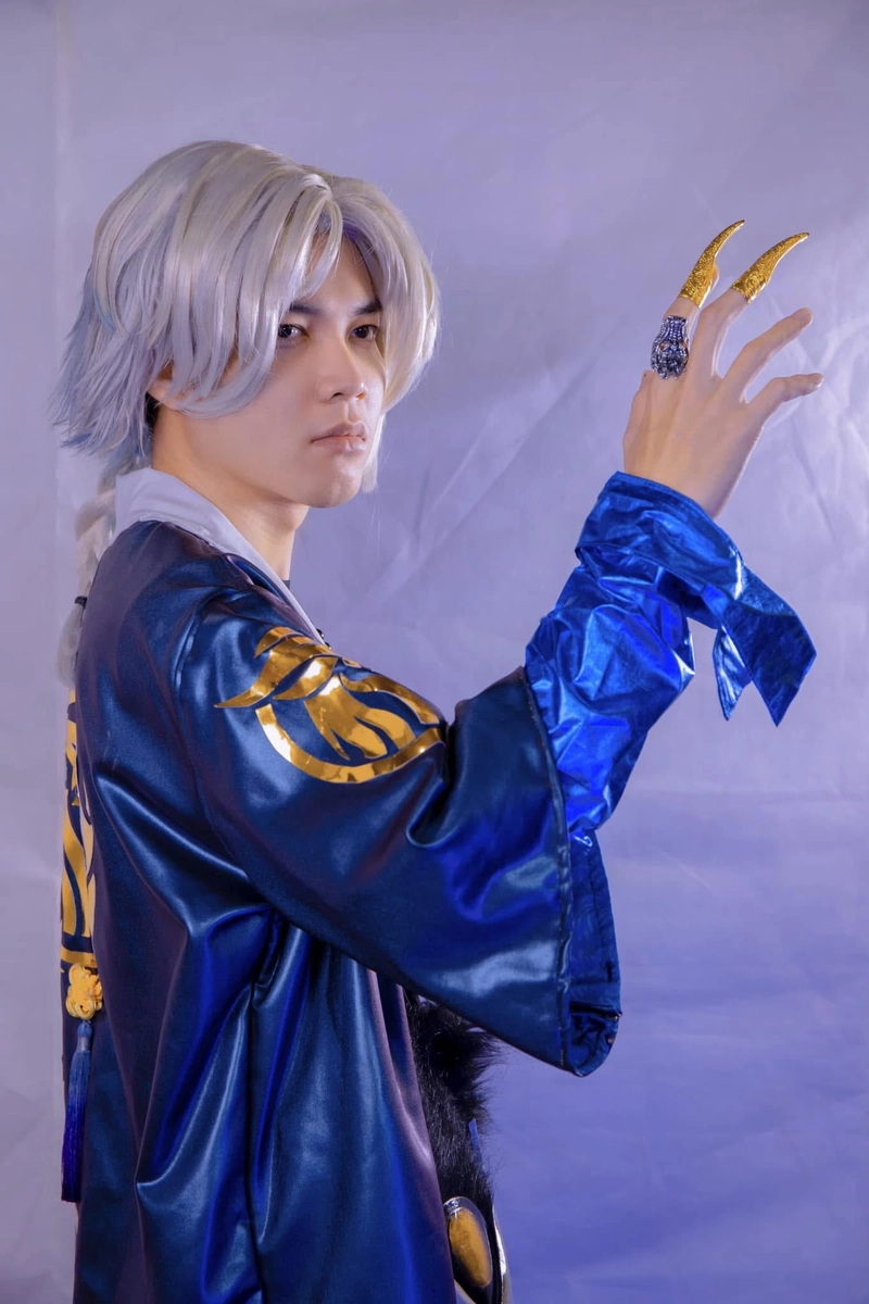 Ảnh cosplay freefire nhân vật nam Thnh Long