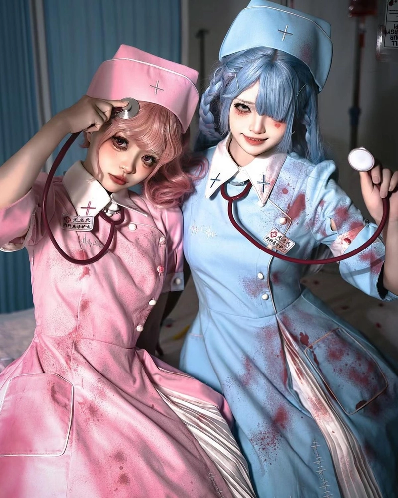 Cosplay 2 cô y tá đẹp