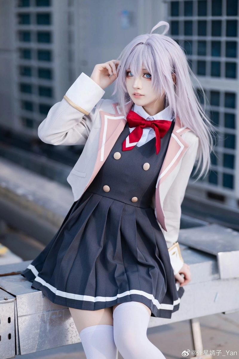 Cosplay học sinh nữ cute dễ thương