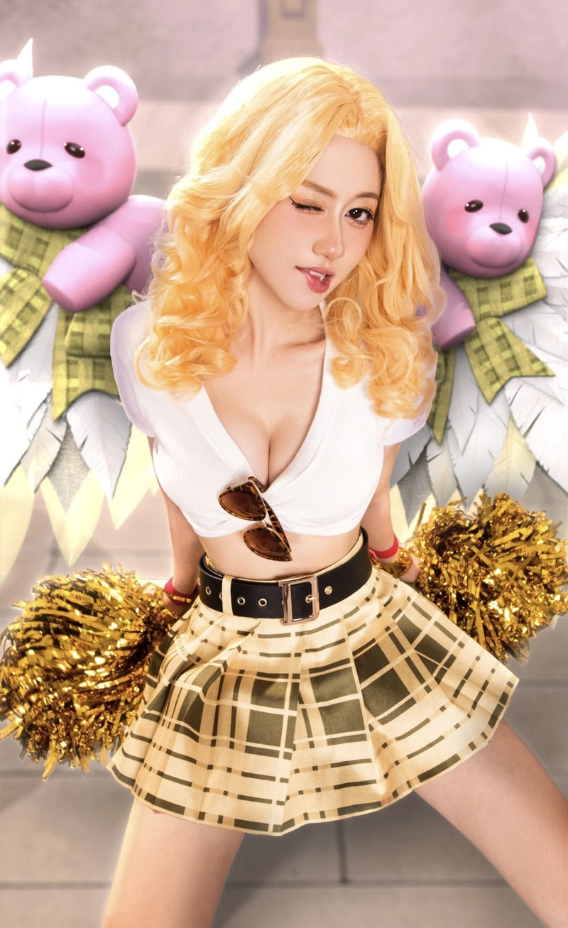 Cosplay liên quân Lauriel học đường