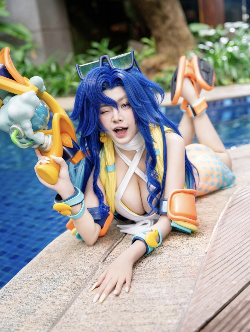 Cosplay liên quân nóng bỏng