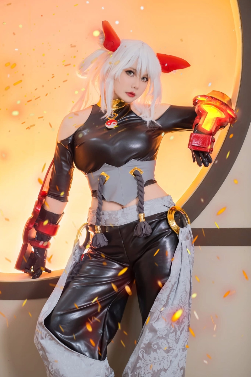 Cosplay liên quân nữ nóng bỏng