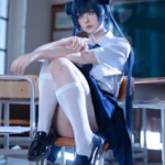 Cosplay nữ học sinh cute