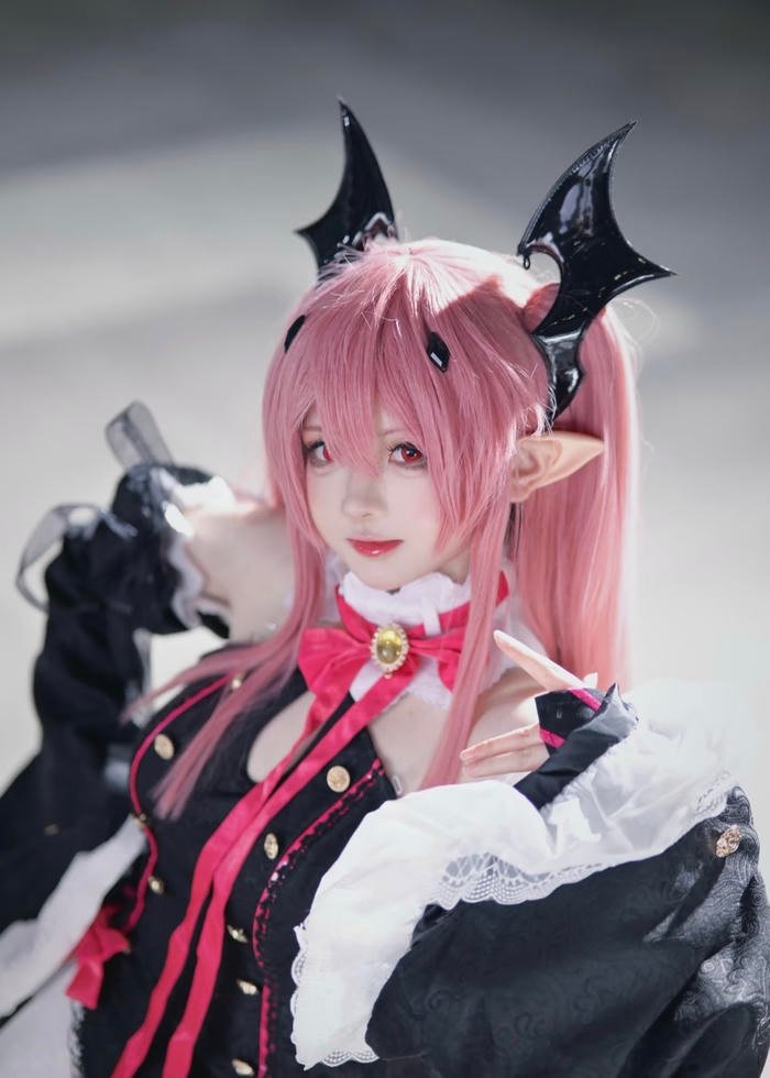 cosplay anime fantasy