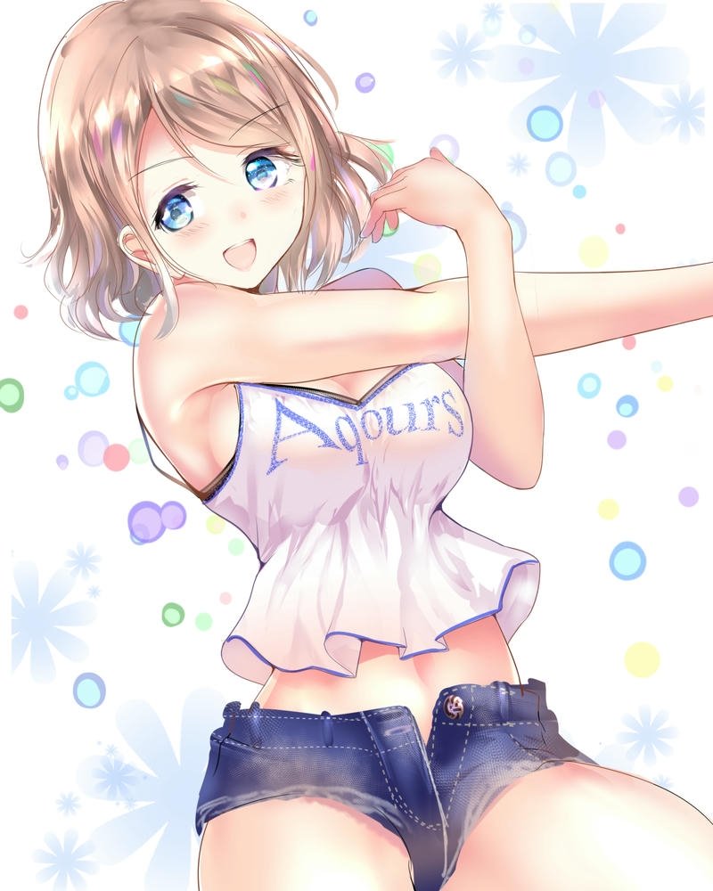 gái anime to tròn nữ thần