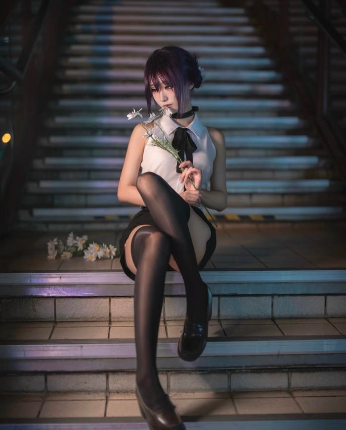 hình cosplay gái xinh dễ thương và tự nhiên