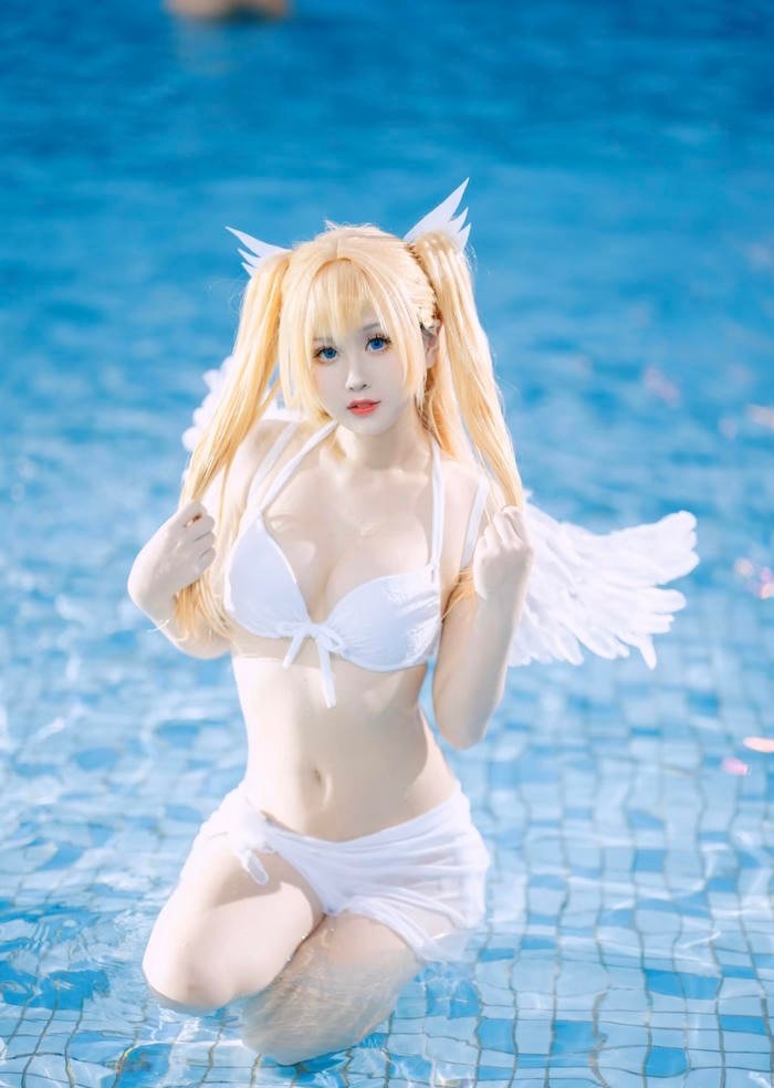 cosplay bikini quyến rũ
