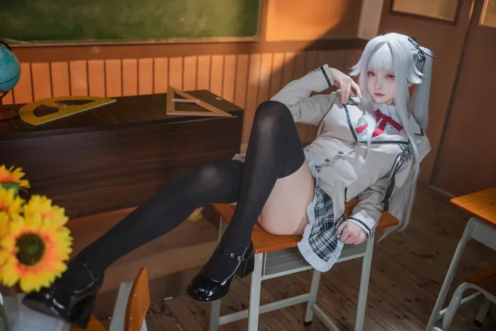 Ngọt ngào dễ thương cosplay xinh xắn