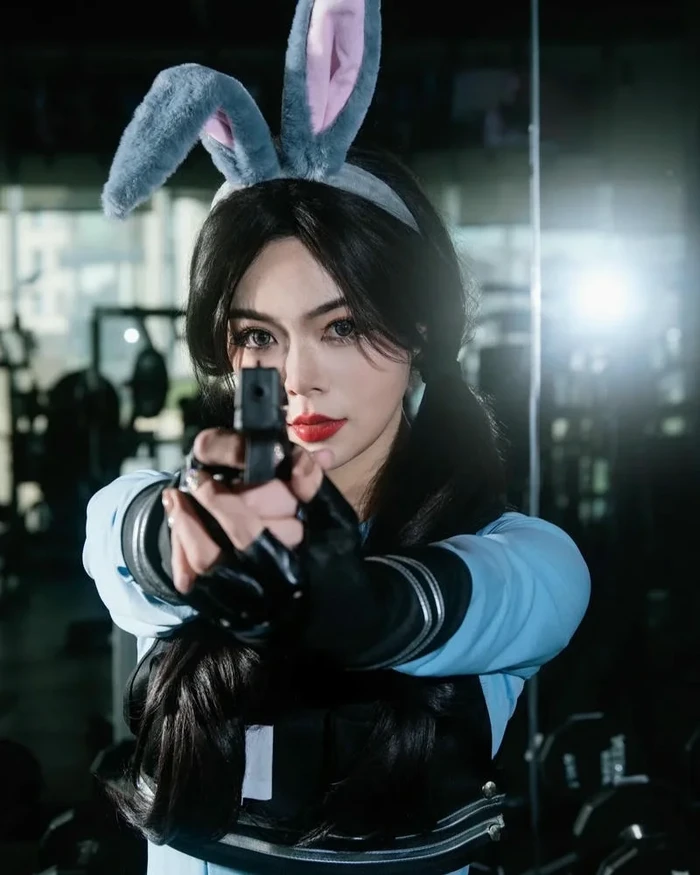 Ảnh Cosplay Cảnh Sát Đẹp Quyến Rũ