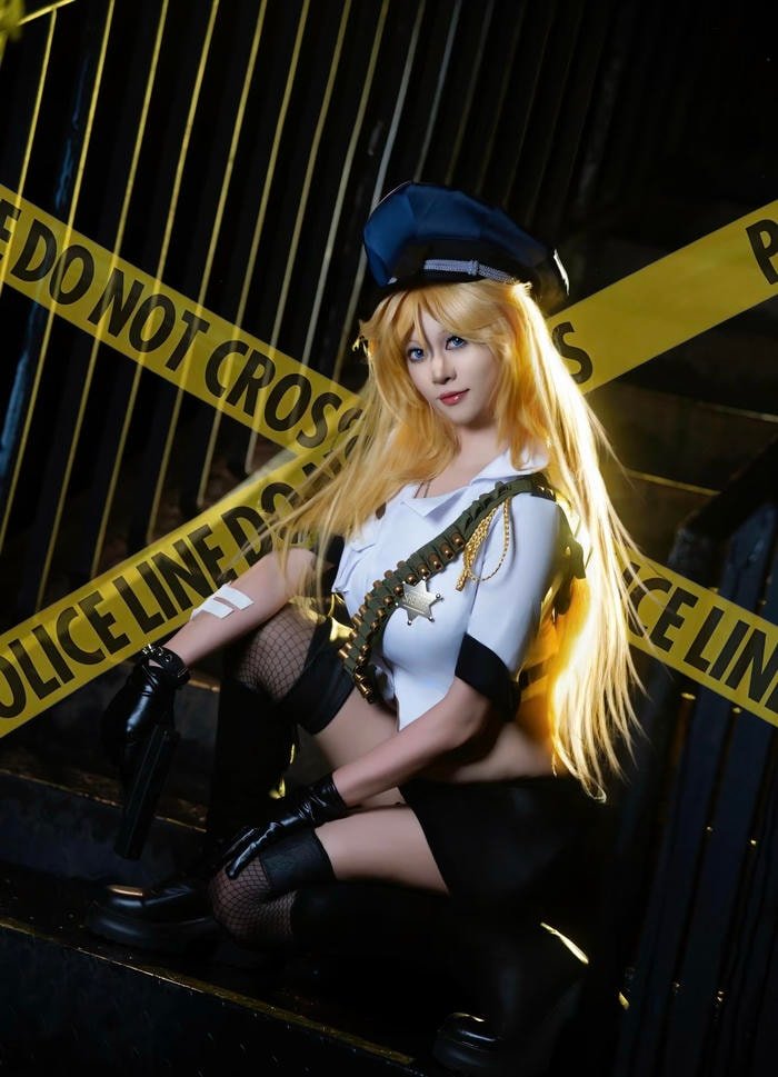 ảnh cosplay cảnh sát HD