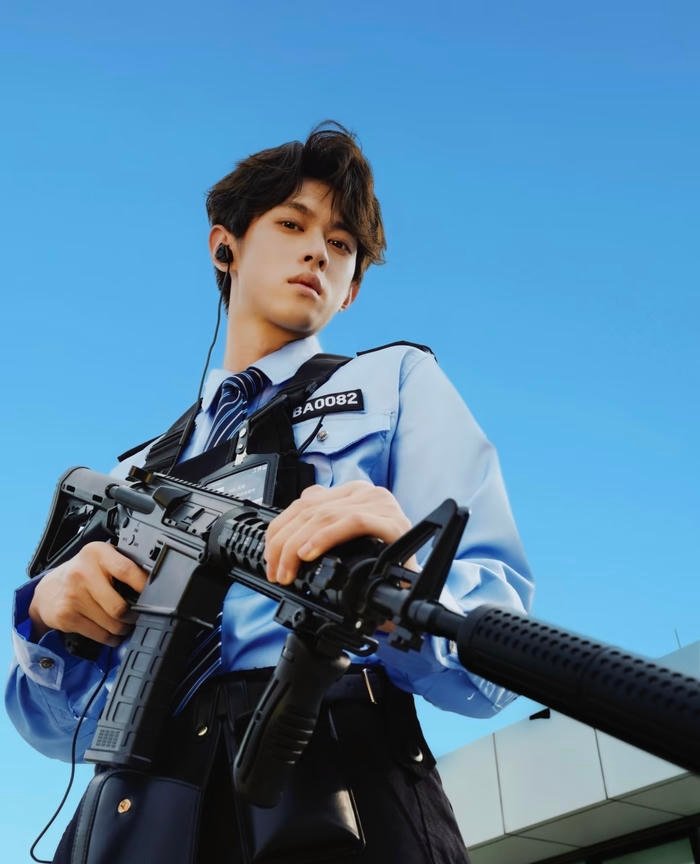 cosplay cảnh sát gợi ý outfit