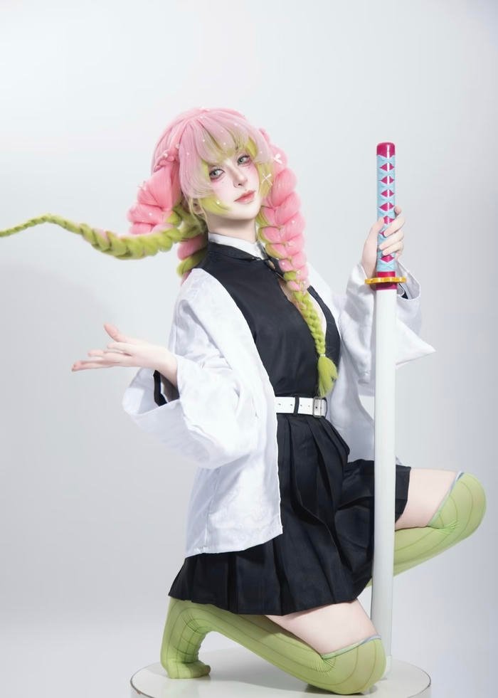 hình cosplay Luyến Trụ