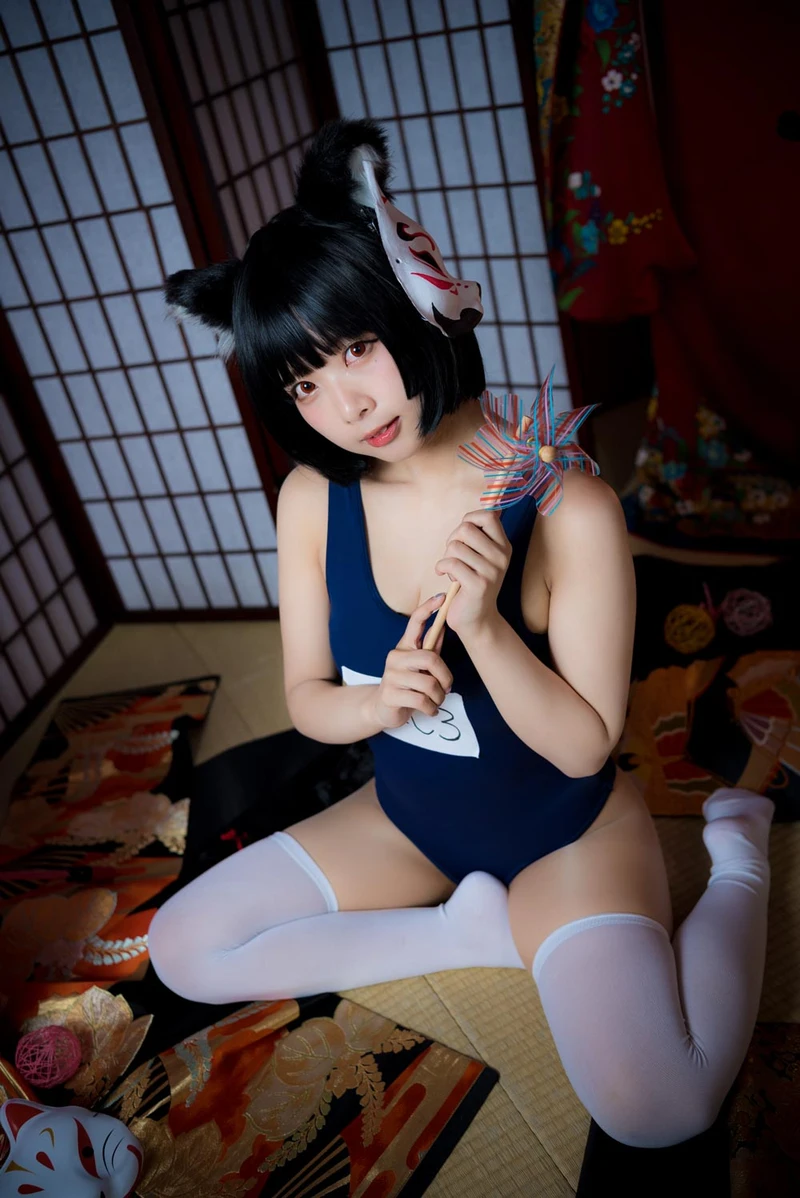 Ảnh cosplay khoe lồn mọng nước hấp dẫn