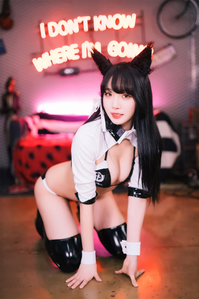 Ảnh cosplay khoe lồn nóng ran đầy mê