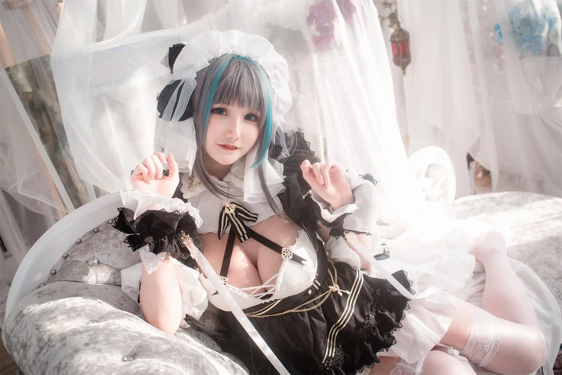 Hình cosplay khoe lồn quyến rũ mê hoặc
