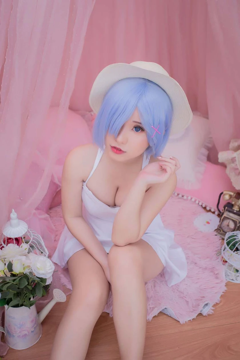 Quyến rũ mê hoặc hình cosplay khoe lồn