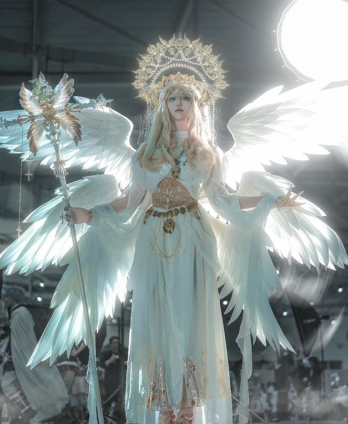Bức ảnh cosplay thiên thần tạo cảm nhận bay bổng khi ngắm nhìn