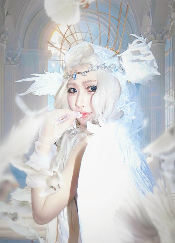 Hình ảnh cosplay thiên thần khoe ngoại hình hài hòa đầy hấp dẫn