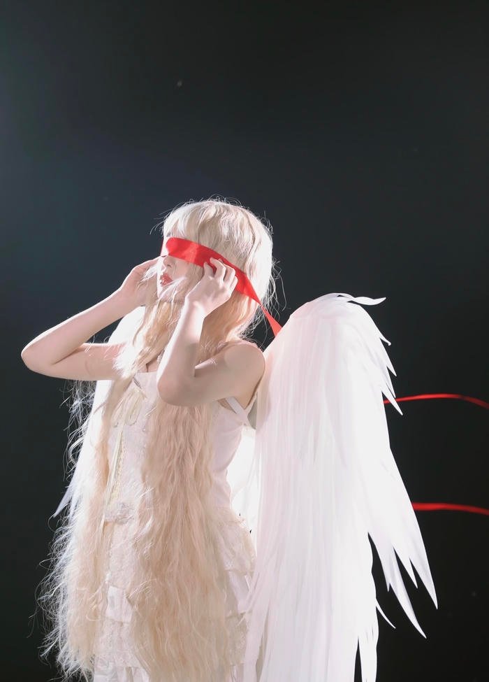 Hình ảnh cosplay thiên thần làm nổi bật nét đẹp dịu dàng