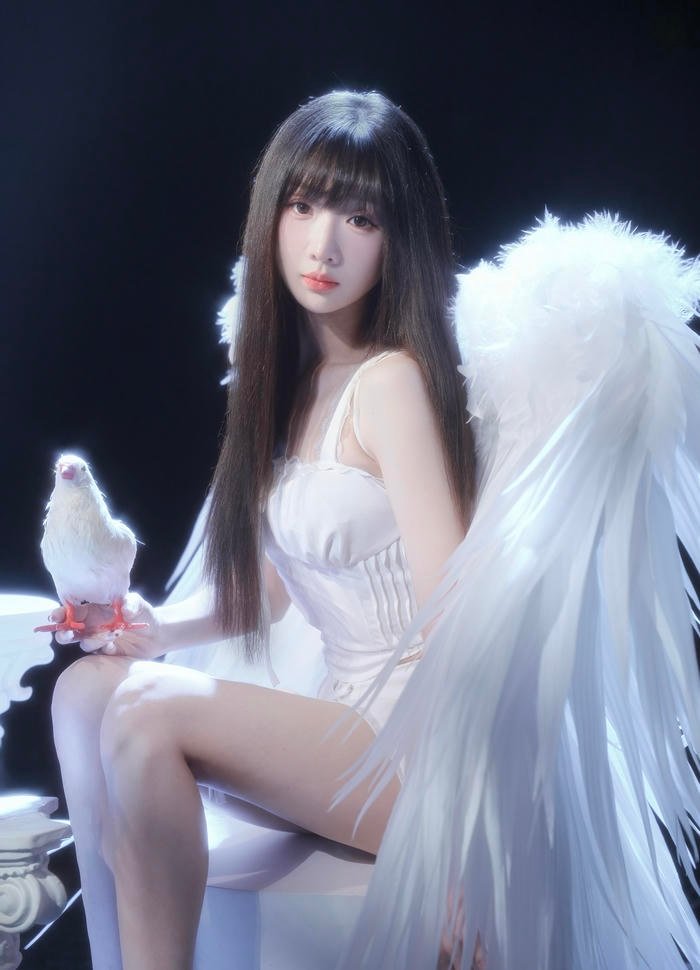 Hình cosplay thiên thần mang cảm giác trong trẻo và thu hút