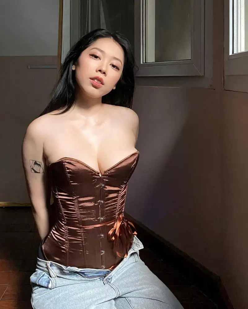 Phí Hồng Hà onlyfans leak collection