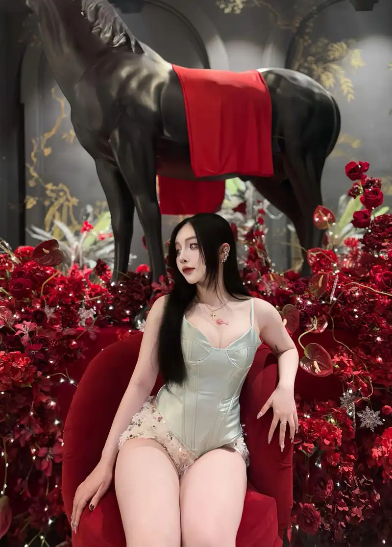 Tiffany Thư Gymer Tiktok sexy gợi cảm
