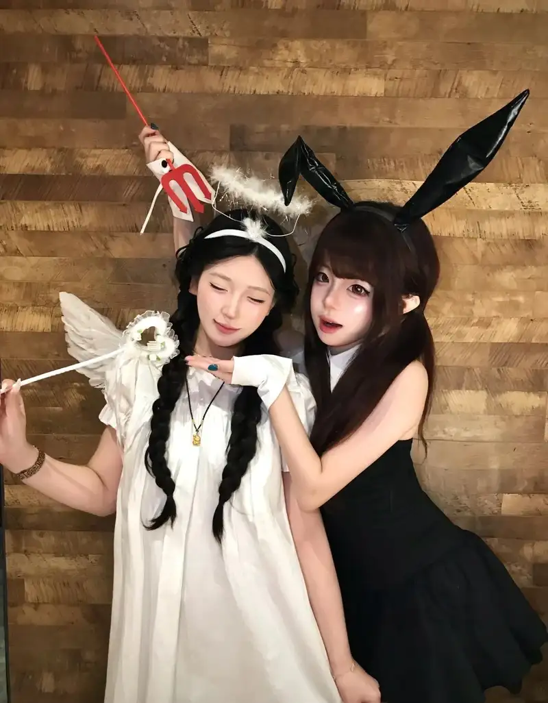 cosplay thỏ ngọc đẹp nổi bật phong cách độc đáo