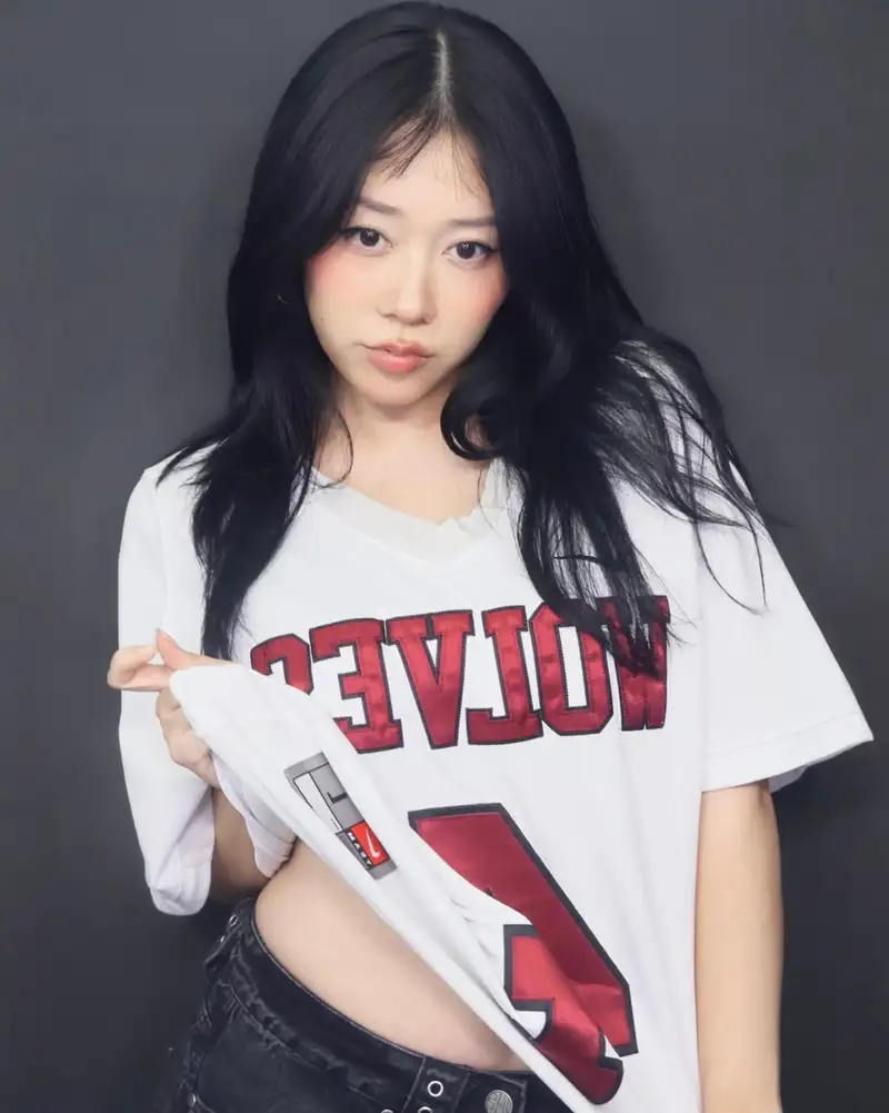onlyfans leak Phí Hồng Hà