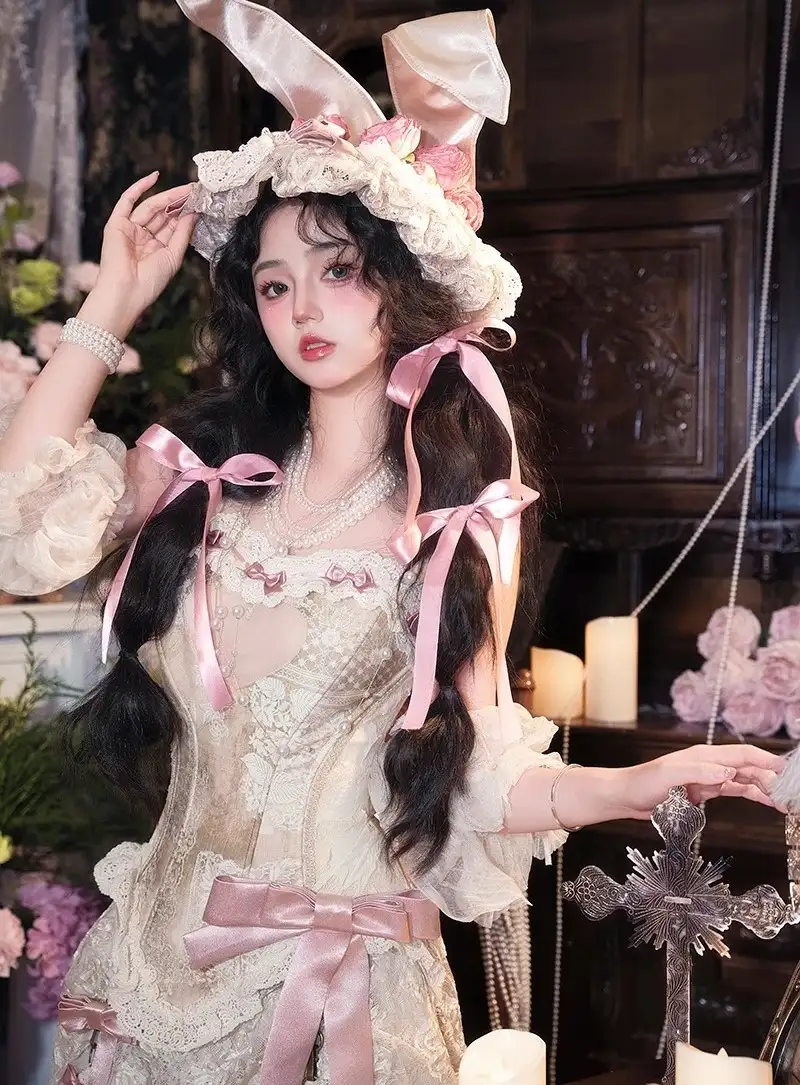 thỏ ngọc cosplay dễ thương với tạo hình nổi bật