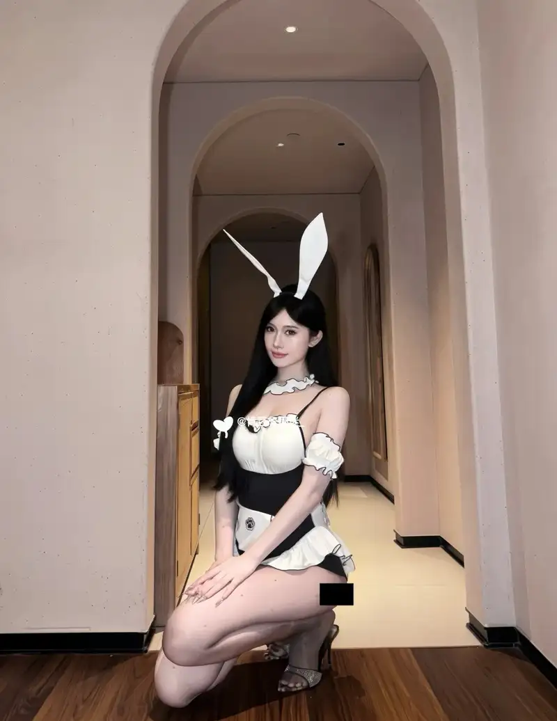 thỏ ngọc cosplay xinh xắn với tạo hình cuốn hút